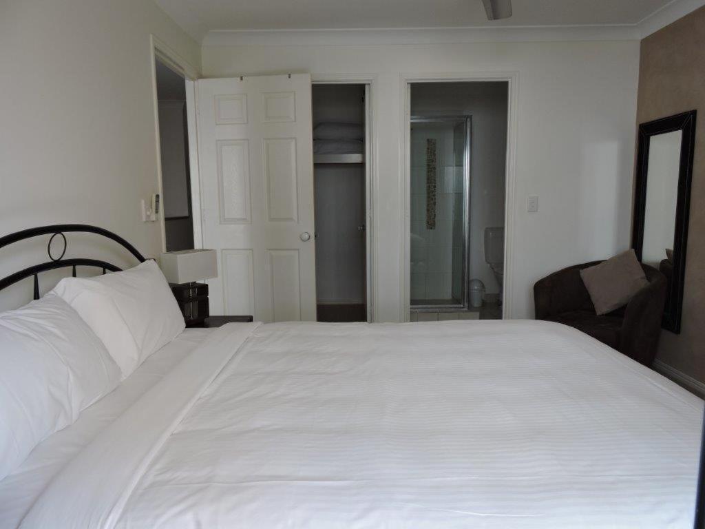 Koola Beach Apartments Bargara Exterior foto
