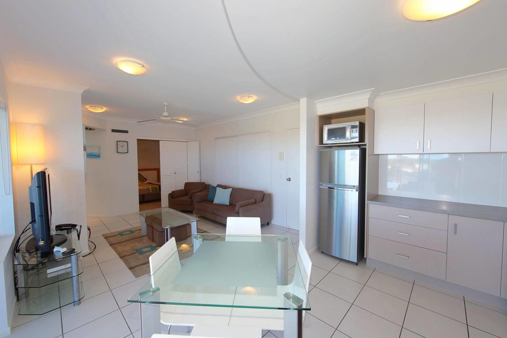 Koola Beach Apartments Bargara Exterior foto